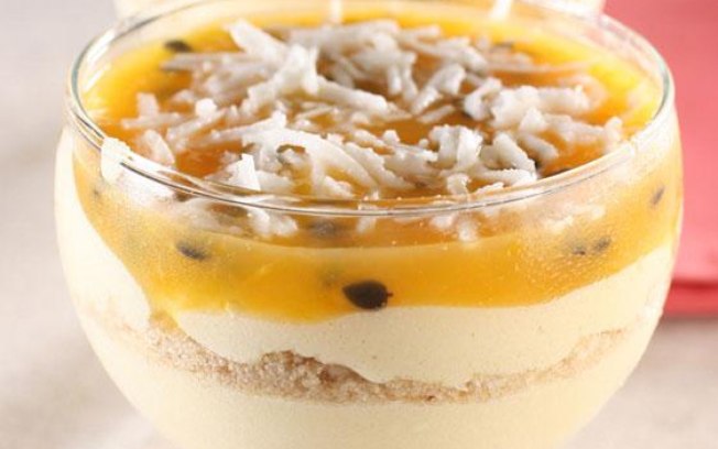 Manjar de maracujá com coco e delicioso e feito com duas frutas (Foto: Reprodução)